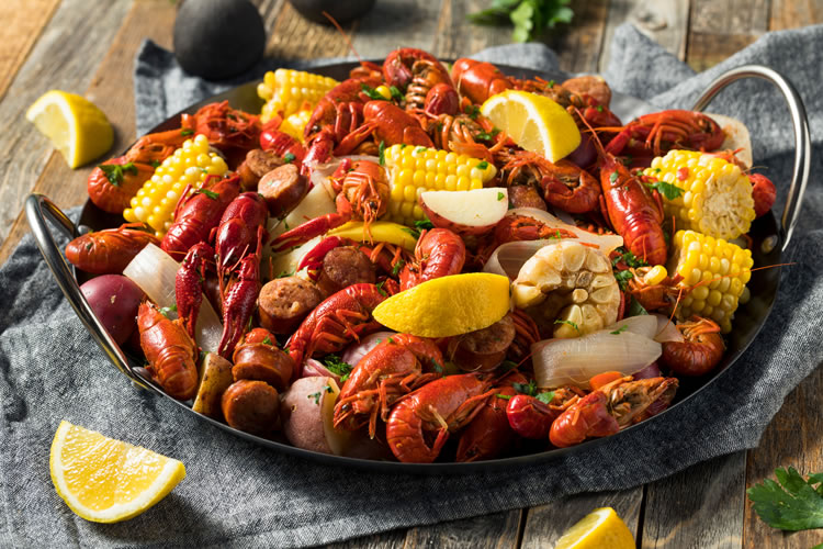 19 Easy Cajun and Creole Recipes to Celebrate Mardi Gras