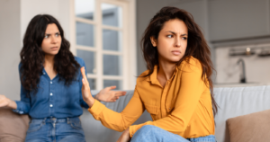 8 behaviors of a difficult and irritable woman according to