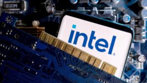 Intel to spin off venture capital arm can raise outside