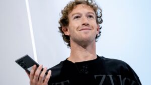 Mark Zuckerberg slams Apple on its lack of innovation and