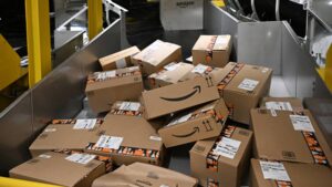 Amazon considers displaying tariff surcharge on low cost Haul products