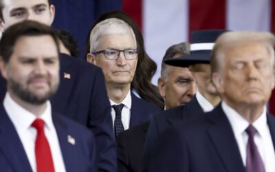 Apple leads a drop in tech stocks after Trump tariff announcement