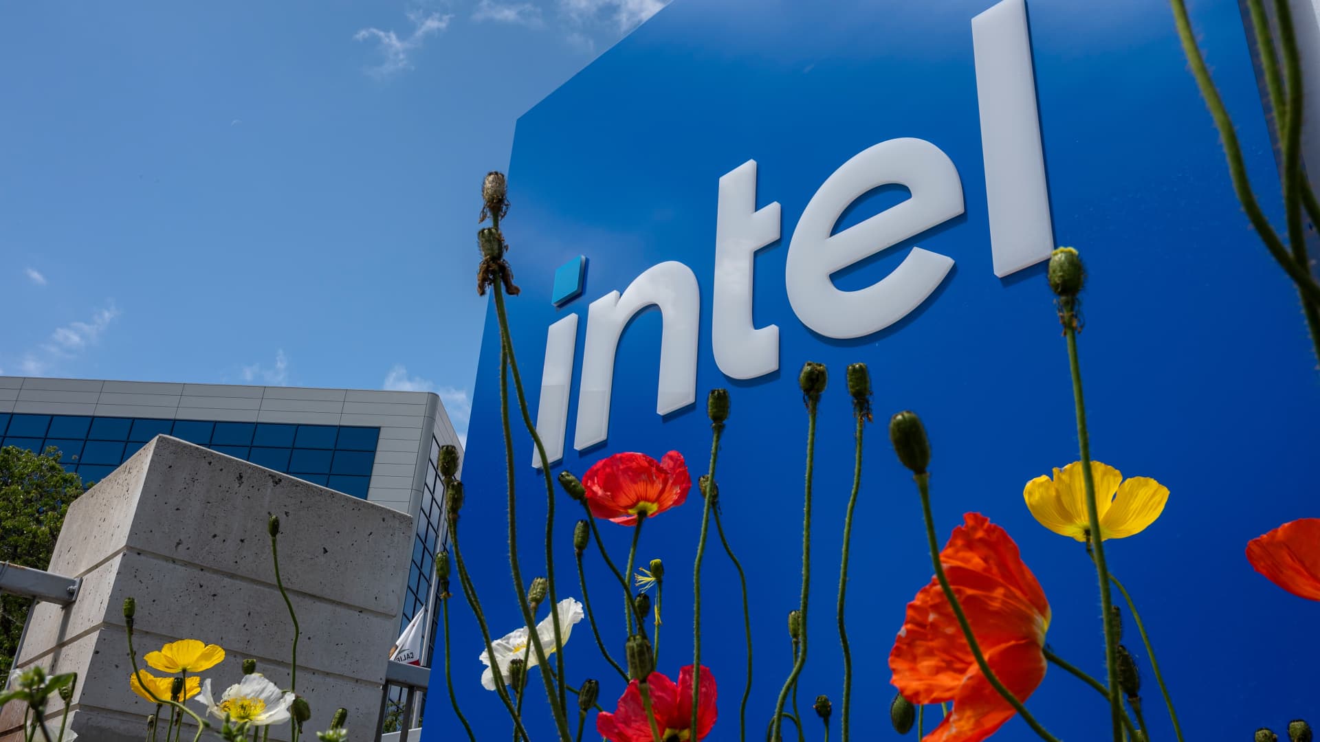 Intel CFO says tariffs raise chance for economic slowdown recession