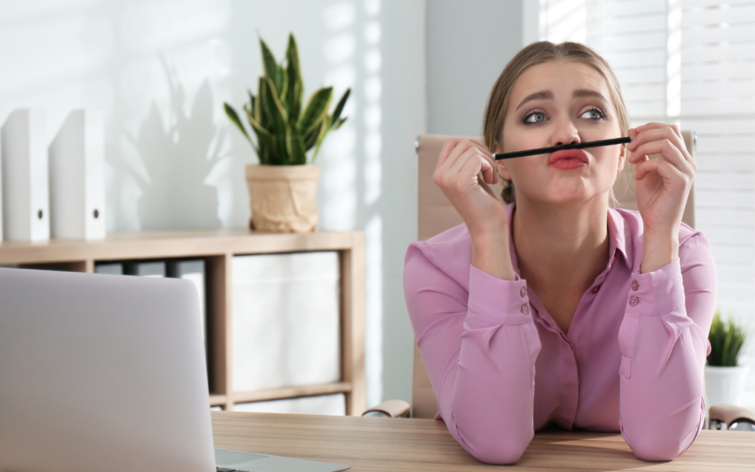 People who hold themselves back from success usually exhibit these 8 limiting habits