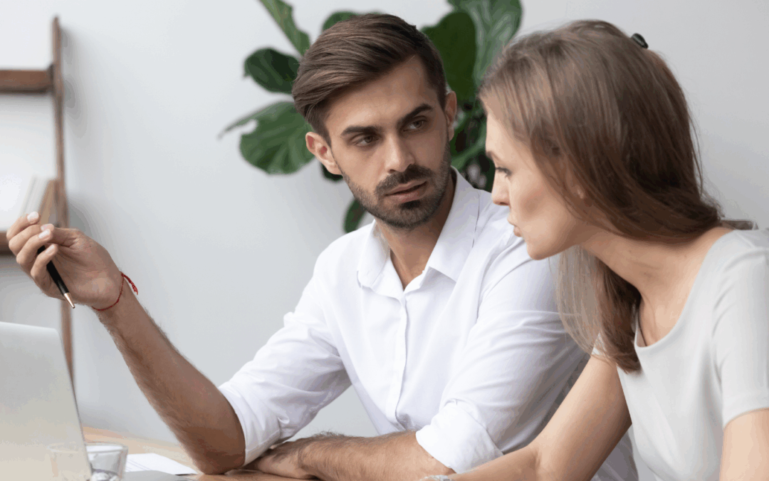 People with toxic personalities often show these 7 behaviors early on, according to psychology