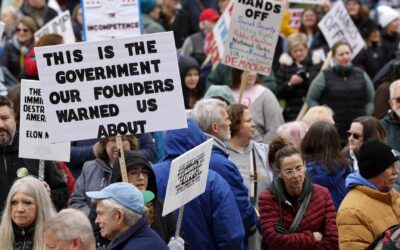 Protesters tee off against Trump and Musk in “Hands Off!” rallies across the U.S.