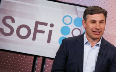SoFi CEO says fintech bank is bringing back crypto investing
