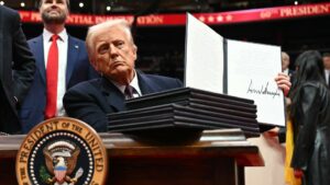 Trumps first 100 days in photos