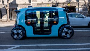Amazons Zoox issues software recall after recent Las Vegas crash