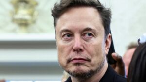 Elon Musks X down for tens of thousands of users