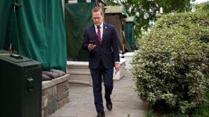 Messaging app used by Trump official suspends operations after reported