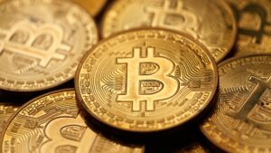StanChart analyst apologizes 120K bitcoin price call too low