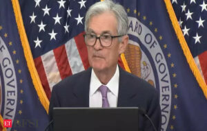 US Fed keeps interest rates unchanged at 425 450 amid rising