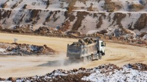 US and Ukraine sign landmark minerals deal