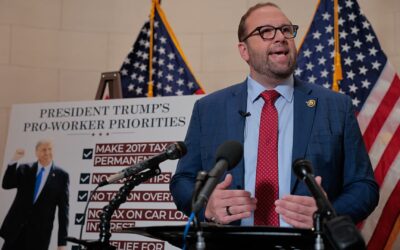 Wealthy taxpayers get new breaks under House bill and hidden hike