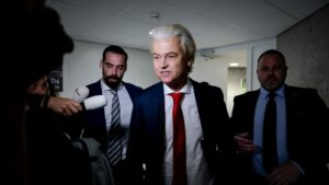 Dutch government collapse strands Netherlands ahead of key NATO summit