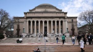 Education Dept says Columbia fails to meet accreditation standards