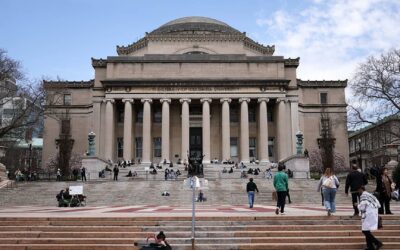 Education Dept. says Columbia fails to meet accreditation standards