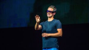 Snap to launch smaller lighter AR Specs smartglasses in 2026
