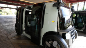 Amazons Zoox jumps into US robotaxi race with Las Vegas