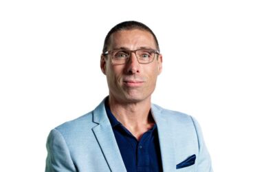 Axi CCO Louis Cooper retires