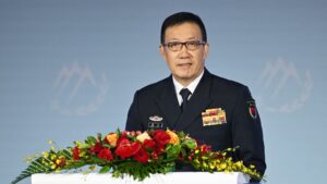 Chinas defense minister urges greater unity to avoid law of
