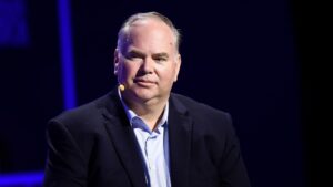 Frontier CEO fires back at United CEOs criticism of discount