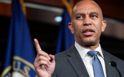 Government shutdown would be Republicans’ fault, Jeffries warns
