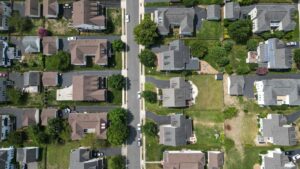Mortgage rates drop to 3 year low ahead of Fed meeting